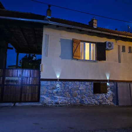 Konak -Guest House -Ramonda Serbika Nis Exterior photo